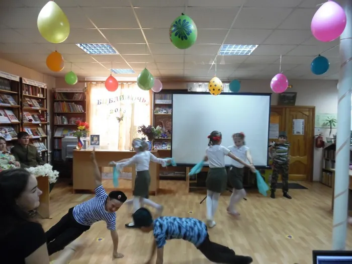 2 танец мл. гр.