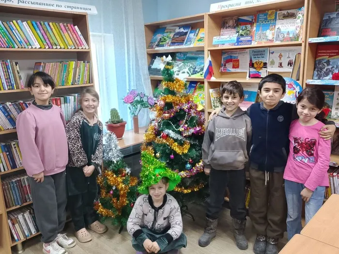 photo_5363799440264728214_y